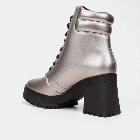 Bota Coturno Vizzano Metalizada Salto Alto Feminina – Prata - Imagem 3