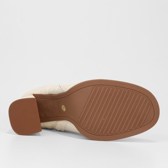 Bota Cano Curto Vizzano Matelassê Salto Alto Feminina – Off White - Imagem 3