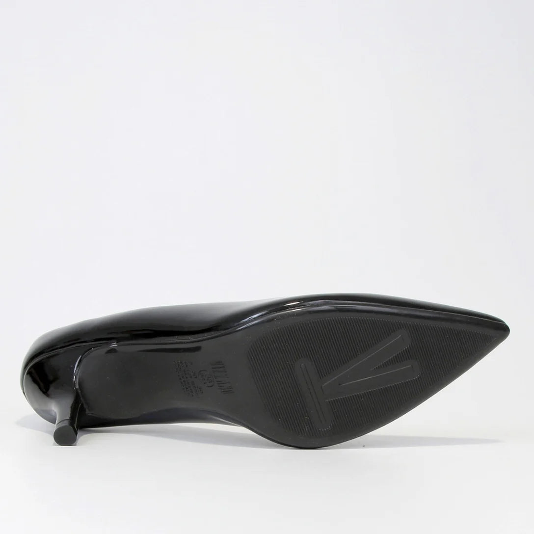 Scarpin Vizzano Bico Fino Salto Médio Verniz – Preto - Imagem 5