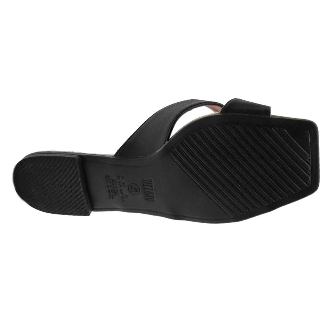 Rasteira Vizzano Tira Cruzada Fivela Feminina – Preto - Imagem 3