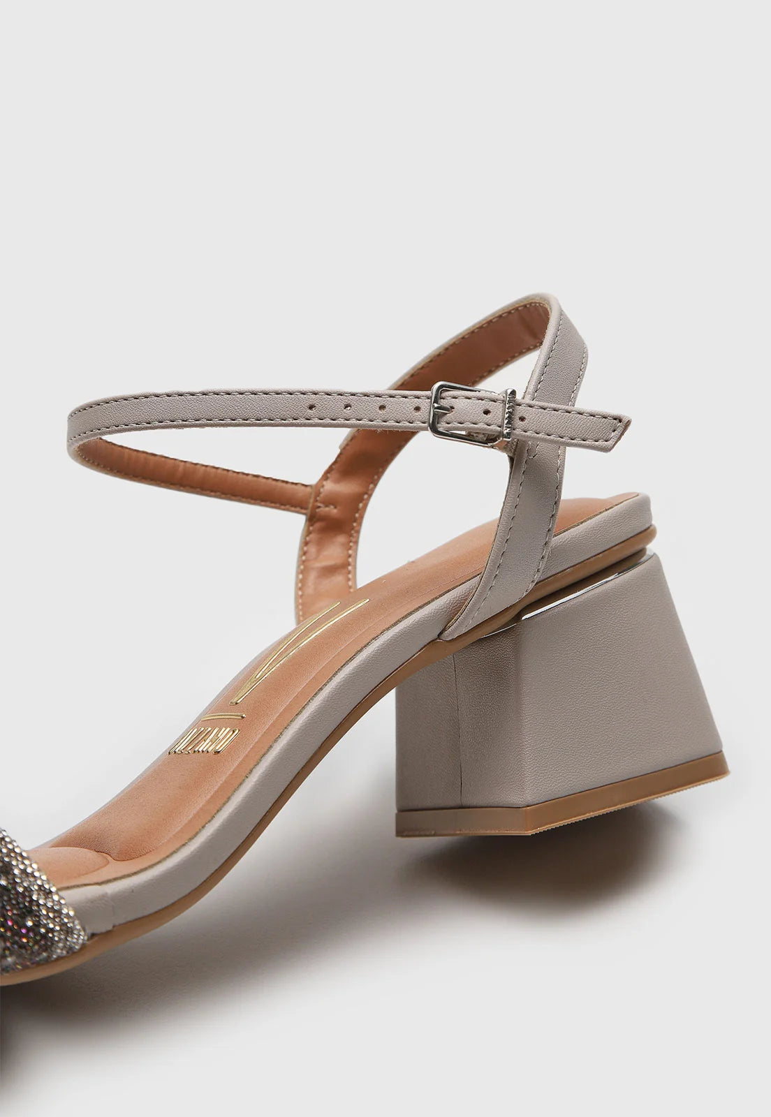 Sandália Vizzano Tira Hotffix Cinza - Imagem 4