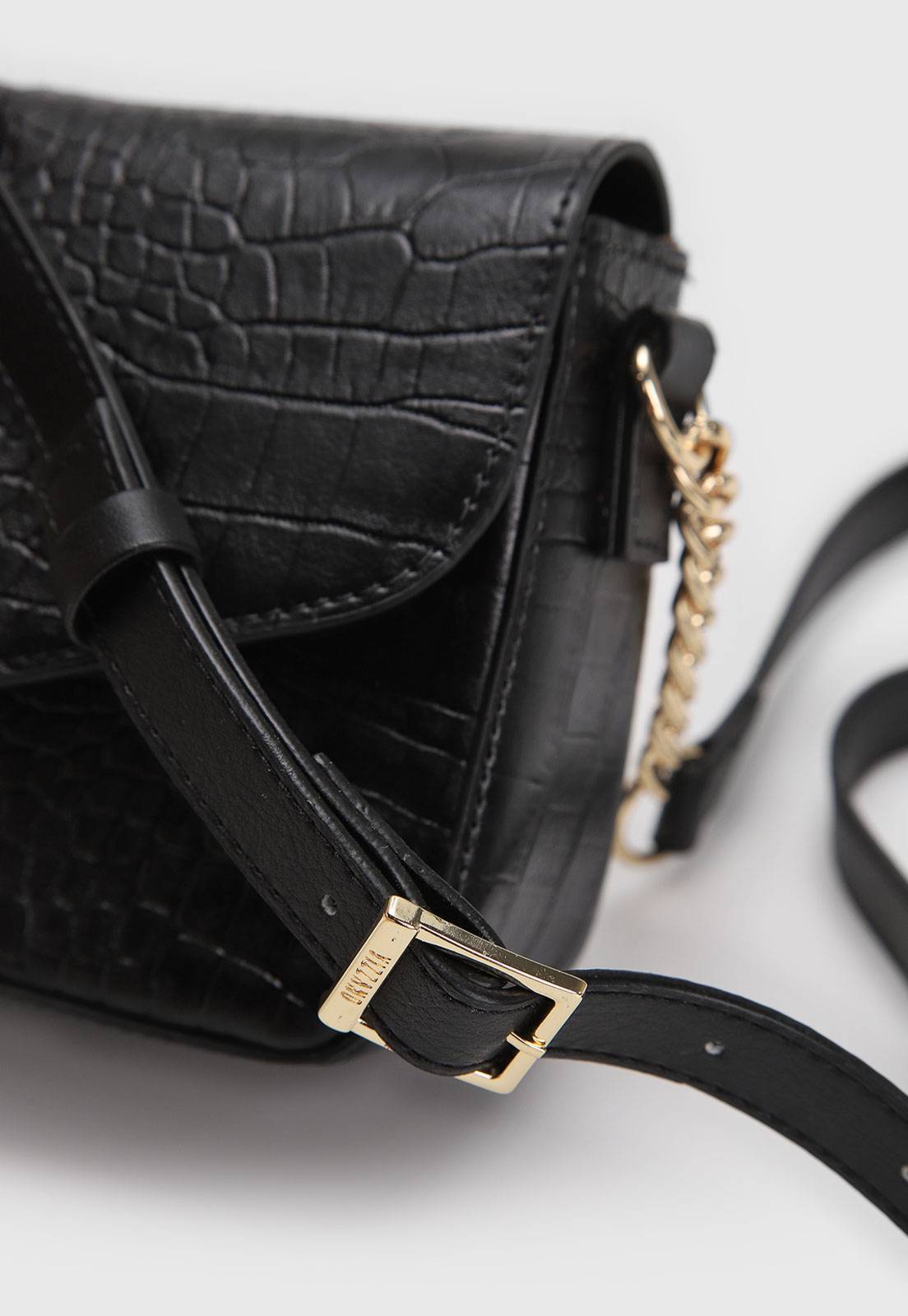 Bolsa Tiracolo Vizzano Alça Ajustável Preta - Imagem 6